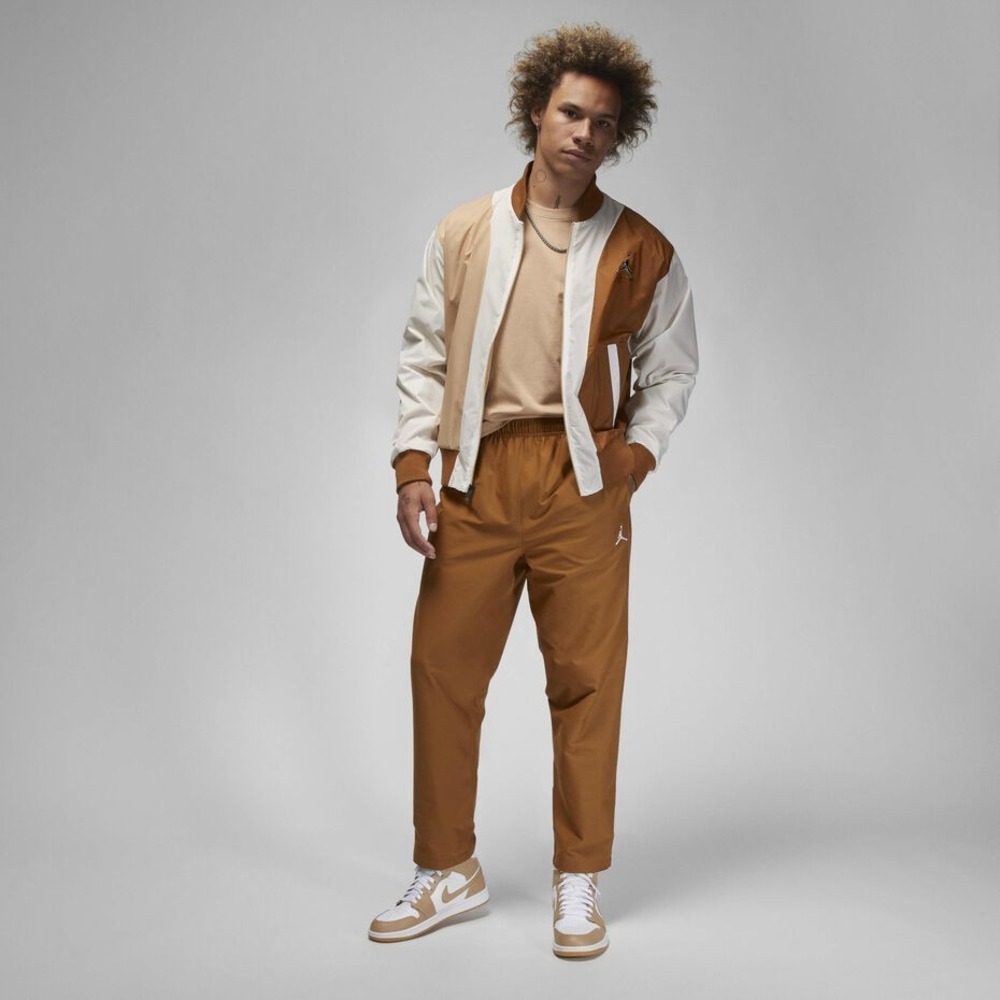 Jordan Mens Essential Crop Pants Lt British Tan White FB7325-281 Small NWT